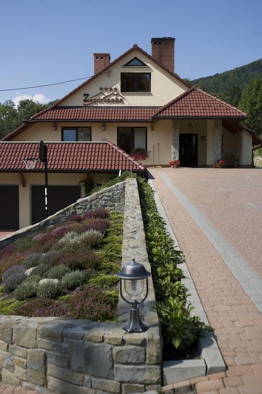 Zagorzanka Pensjonat Rehabilitacyjno-Rekreacyjny Sis Dziadkowiec - Spolka Jawna Mszana Dolna Εξωτερικό φωτογραφία